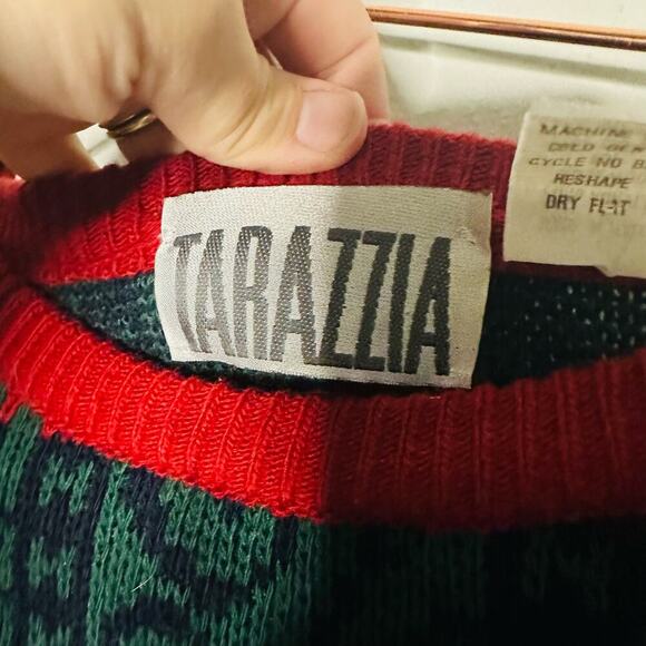 Vintage Tarrazia Red Green Holiday Crewneck Longsleeve Geometric Sweater Size M - Picture 9 of 10